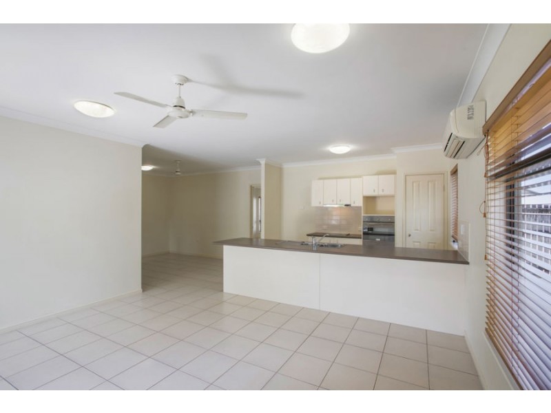 65 Norfolk Circuit, Redlynch QLD 4870