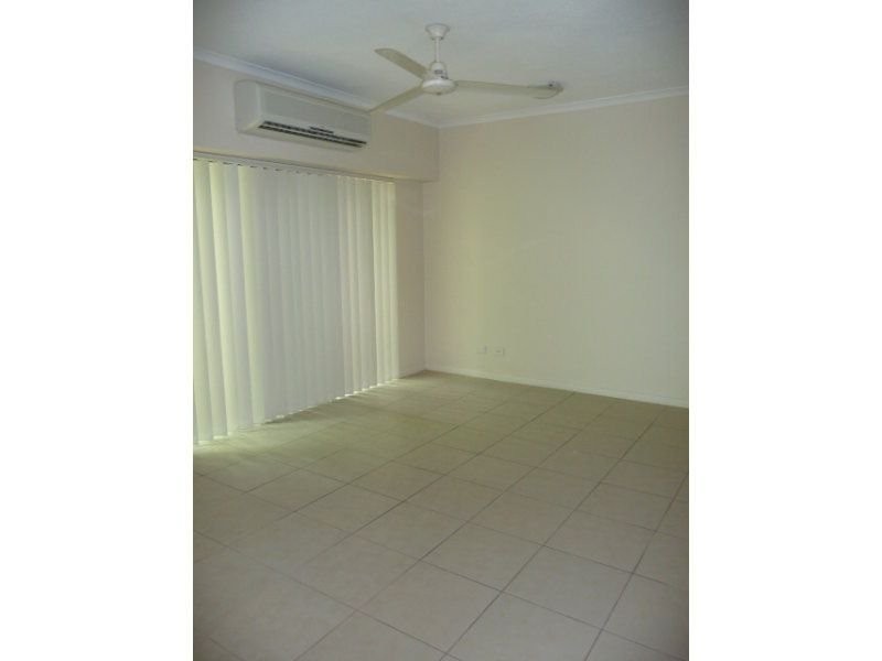 304/11-15 Charlekata Close, Freshwater QLD 4870