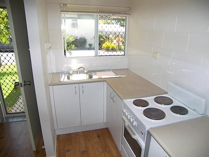 11/15 Keith Street, Whitfield QLD 4870