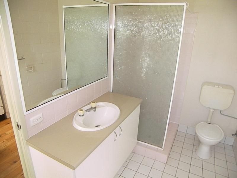 11/15 Keith Street, Whitfield QLD 4870