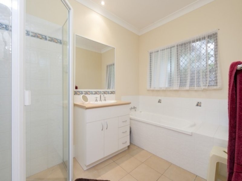 20 Howie Close, Kewarra Beach QLD 4879