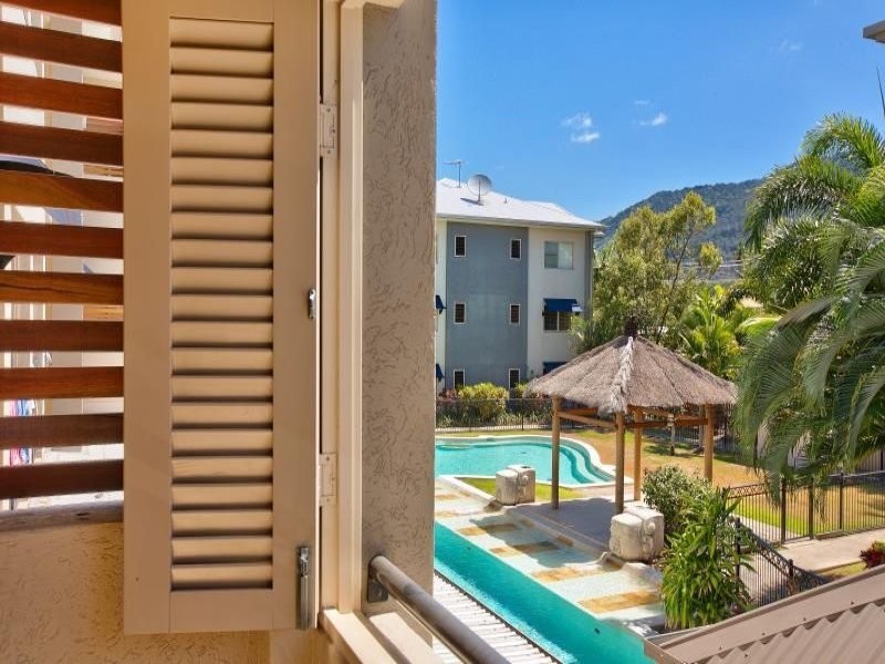 303/2 Centenary Close, Manoora QLD 4870