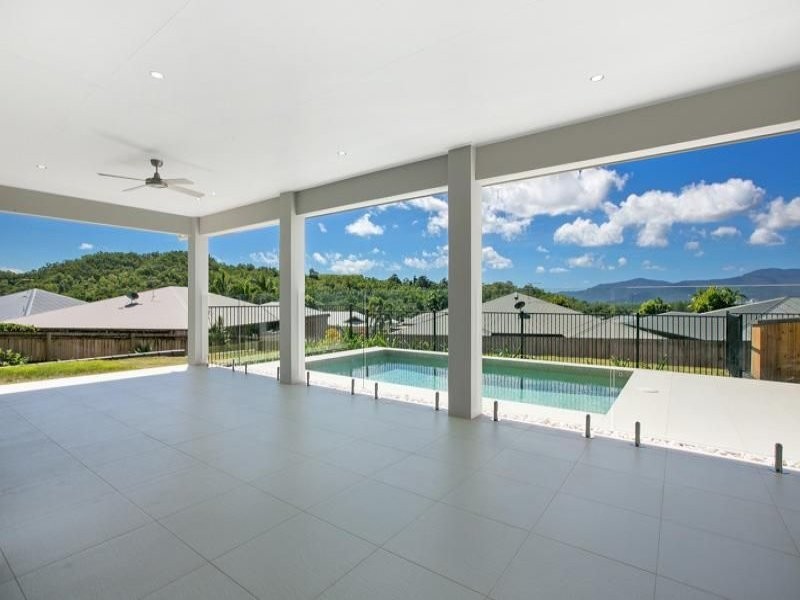 19 Morwong Close, Kanimbla QLD 4870