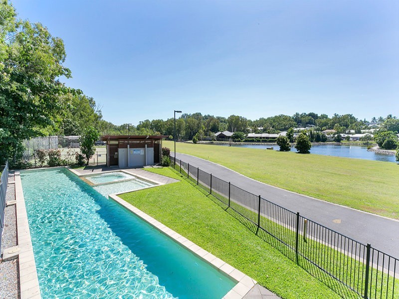 10-34 Blue Water Lane, Trinity Beach QLD 4879