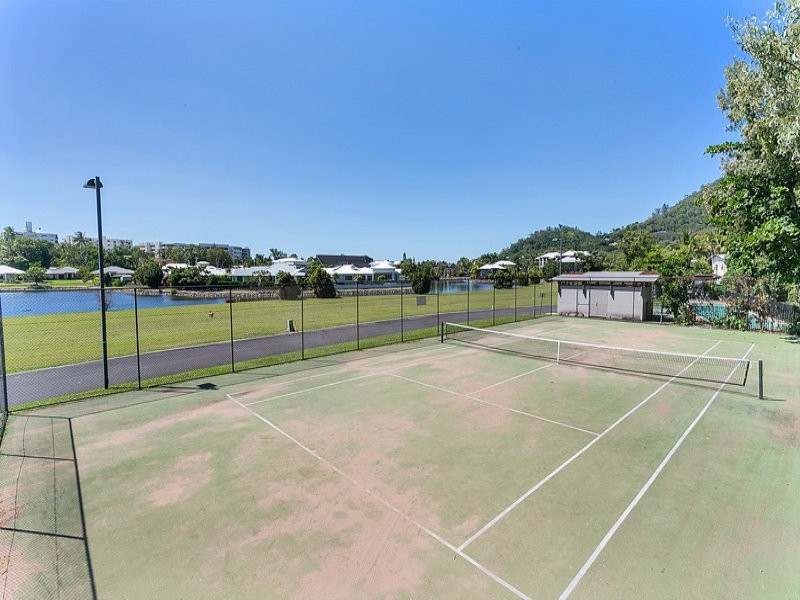 10-34 Blue Water Lane, Trinity Beach QLD 4879