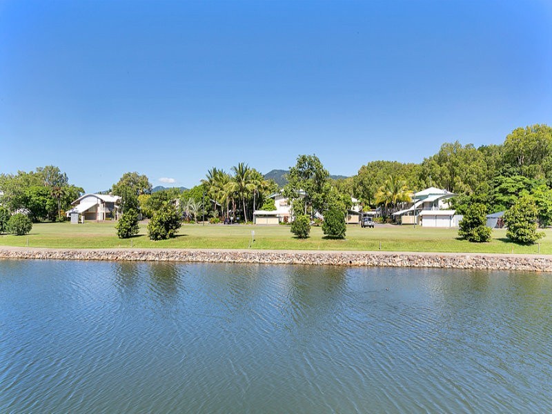 10-34 Blue Water Lane, Trinity Beach QLD 4879