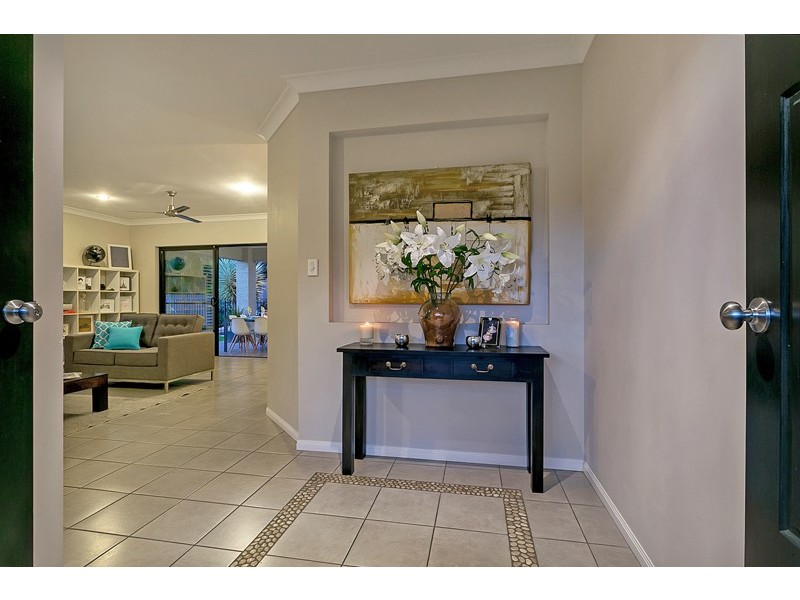 42 West Parkridge Drive, Brinsmead QLD 4870