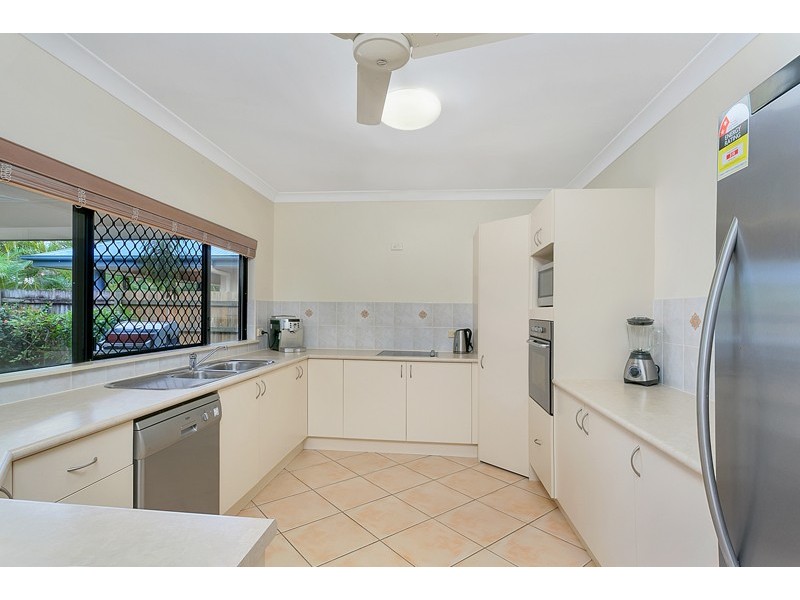 6 Kirra Close, Kewarra Beach QLD 4879