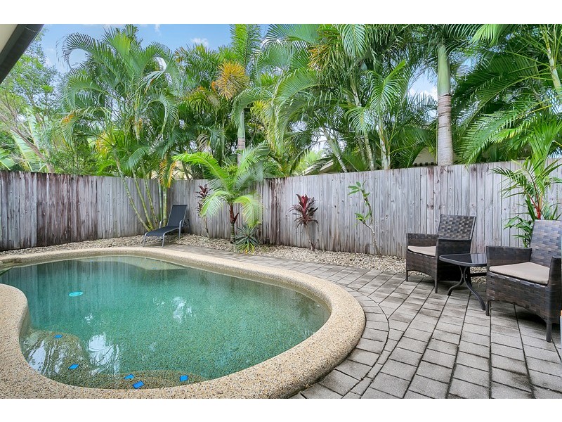 6 Kirra Close, Kewarra Beach QLD 4879