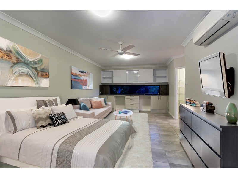 22/38-40 Osprey Close, Bayview Heights QLD 4868