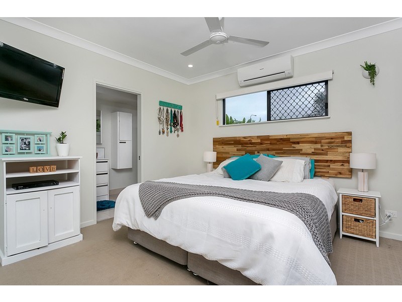 10 Brockman Way, Smithfield QLD 4878