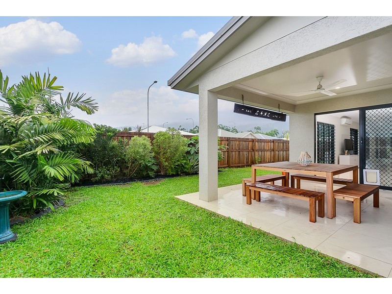 10 Brockman Way, Smithfield QLD 4878