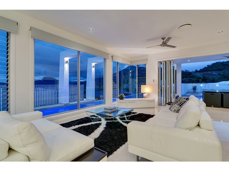 12 Gaway Street, Caravonica QLD 4878