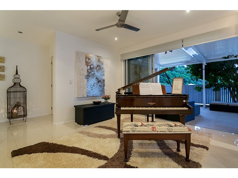 12 Gaway Street, Caravonica QLD 4878