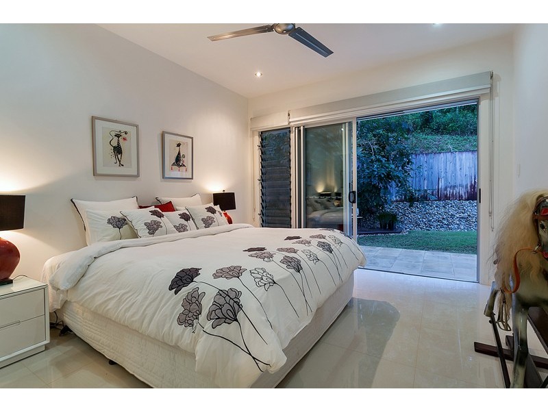 12 Gaway Street, Caravonica QLD 4878