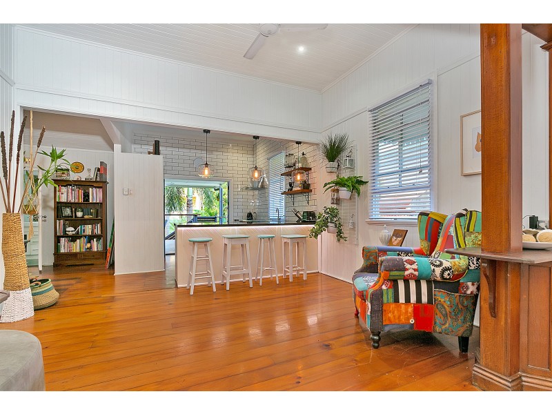 12 Cairns Street, Cairns North QLD 4870