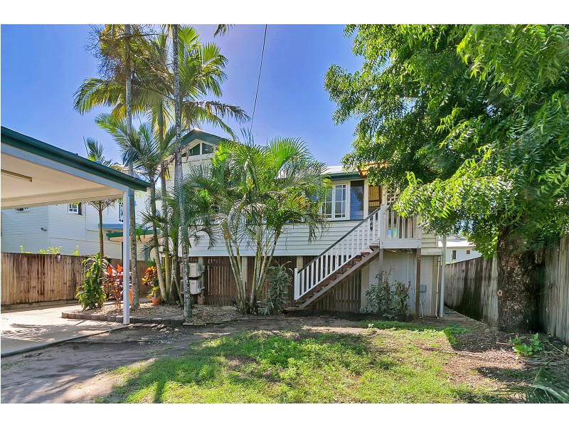 30 Winkworth Street, Bungalow QLD 4870