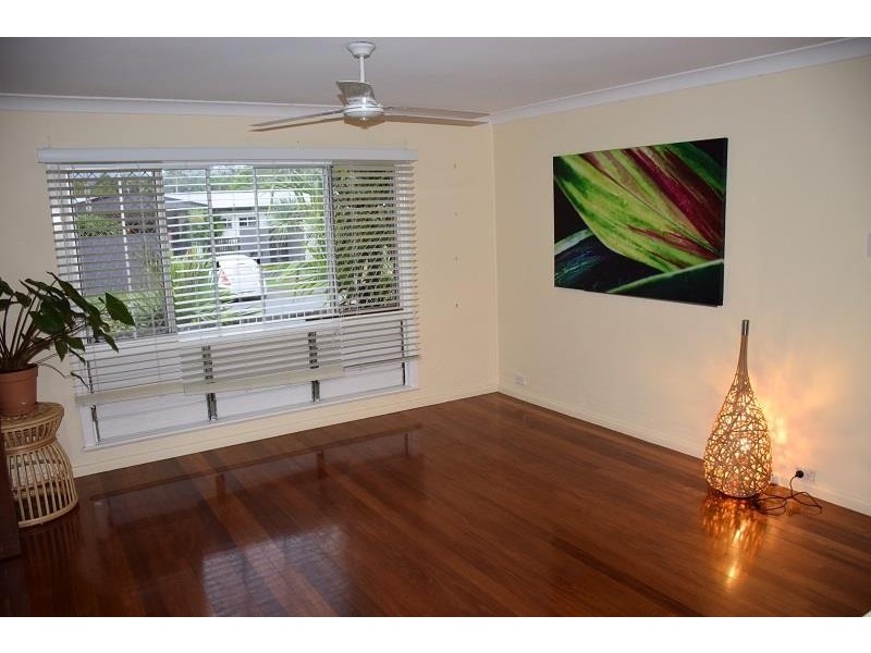 154 Greenslopes Street, Edge Hill QLD 4870