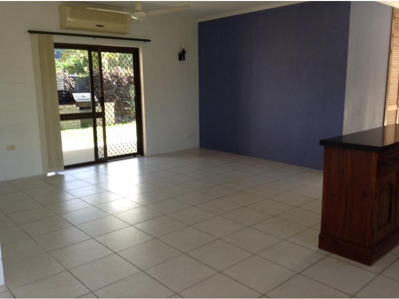 1/91 Upper Richardson Street, Edge Hill QLD 4870