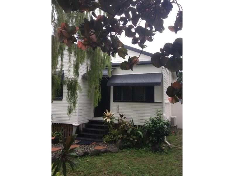 9 Edgar Street, Bungalow QLD 4870