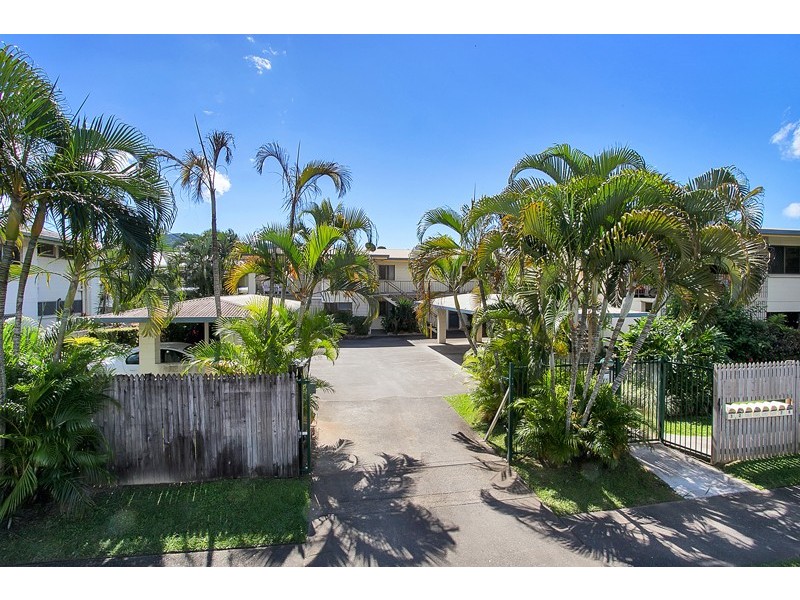 1/18 Jensen Street, Manoora QLD 4870