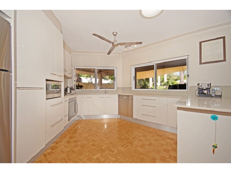 22 Isaac Smith Close, Kewarra Beach QLD 4879
