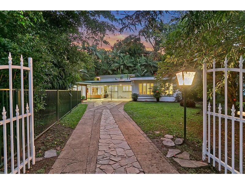 20 -22 Casella Street, Earlville QLD 4870