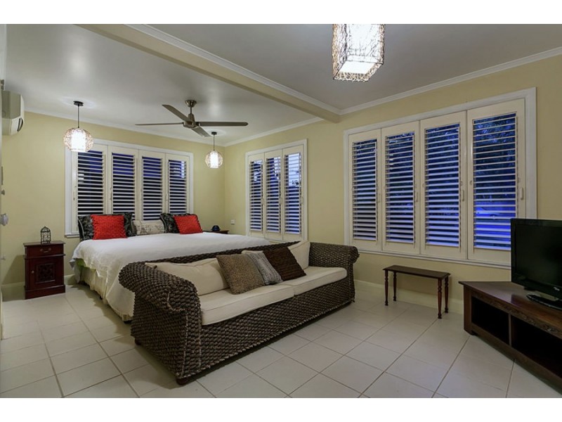 20 -22 Casella Street, Earlville QLD 4870