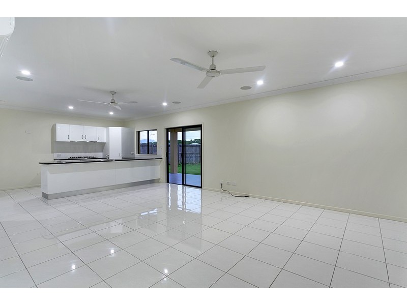 48 Disney Street, White Rock QLD 4868