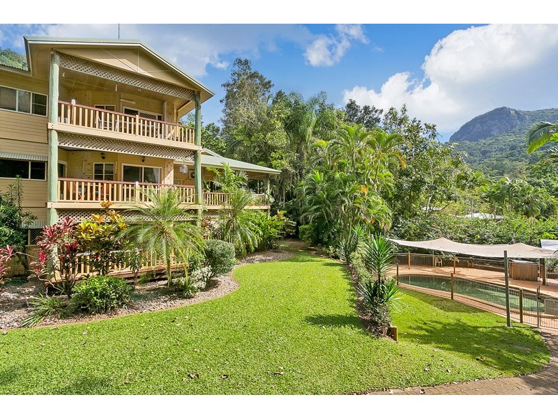 6/132-140 Stoney Creek Road, Kamerunga QLD 4870