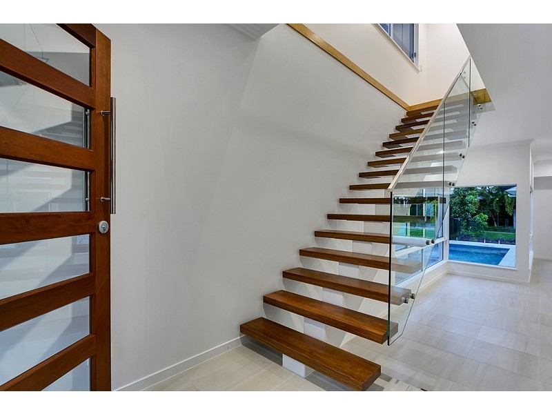47 Freshwater Avenue, Palm Cove QLD 4879