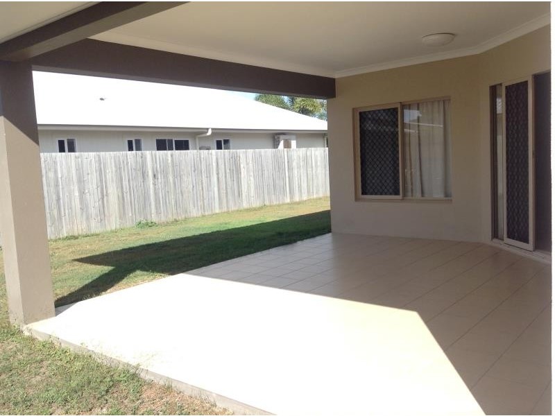 15 Allanton Link, Trinity Park QLD 4879