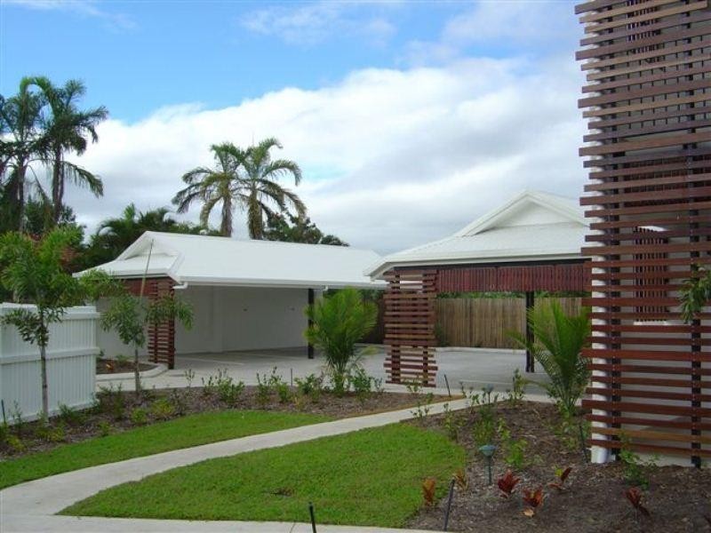 104/6 Marella Close, Manoora QLD 4870