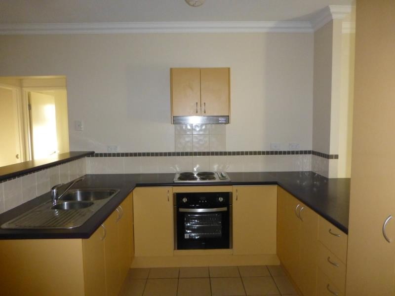 104/6 Marella Close, Manoora QLD 4870