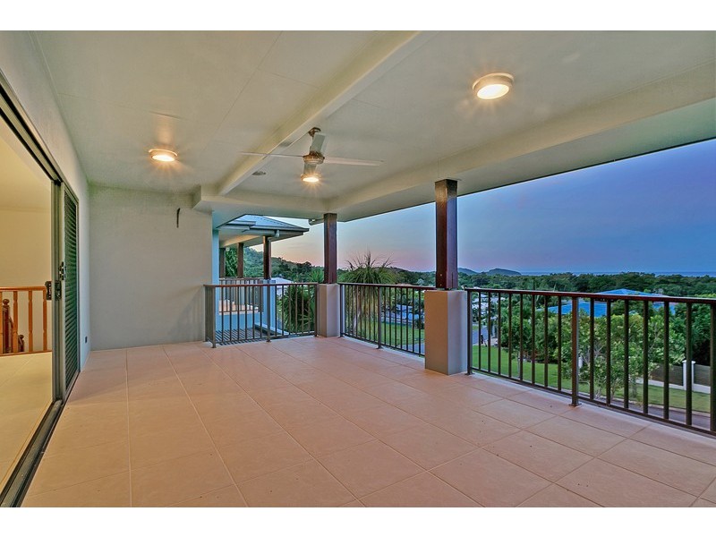 22 Savannah Street, Palm Cove QLD 4879