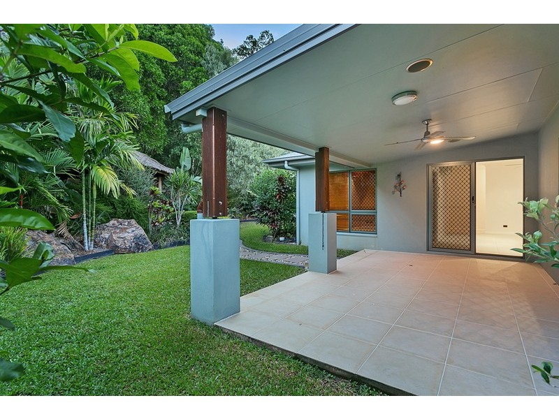 22 Savannah Street, Palm Cove QLD 4879