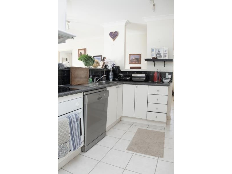 4 Katoomba Street, Mount Sheridan QLD 4868