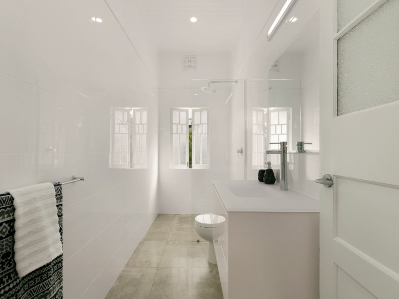 61 Digger Street, Cairns North QLD 4870