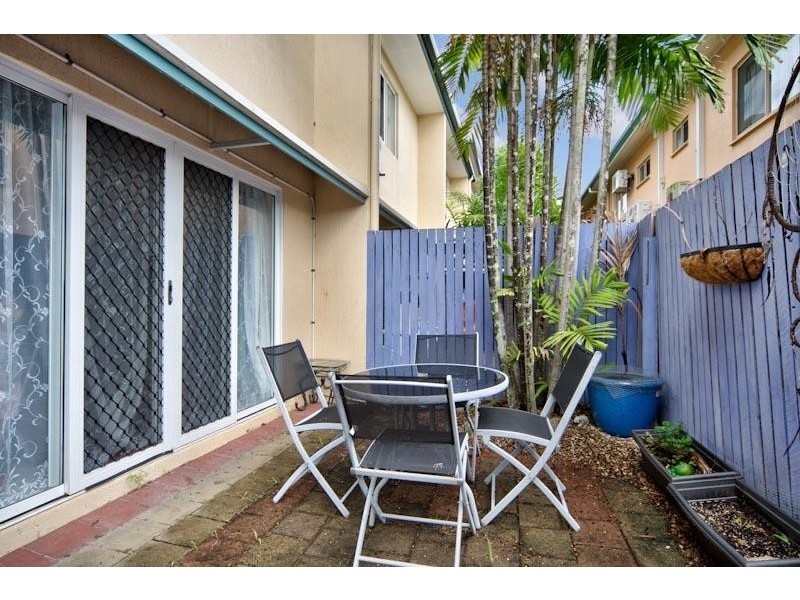 4/2 Grantala Street, Manoora QLD 4870