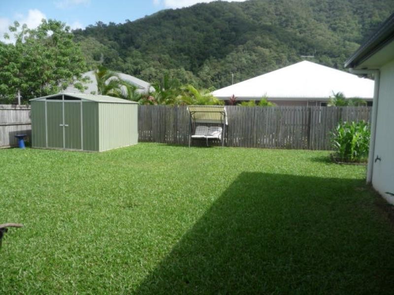 20 John Malcolm Drive, Redlynch QLD 4870