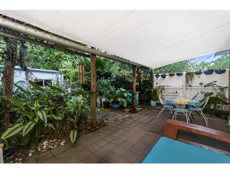 21 Morehead Street, Bungalow QLD 4870