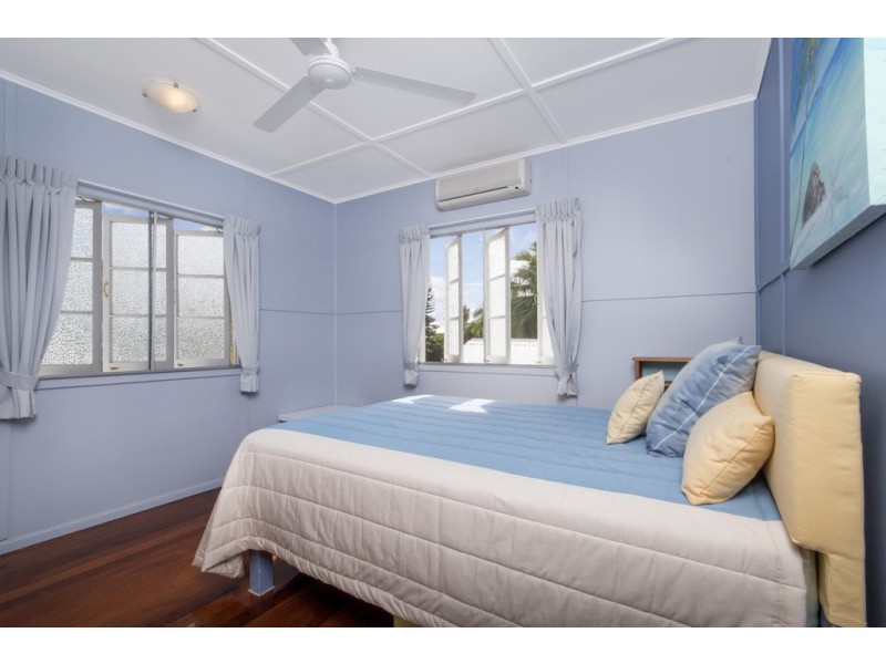 21 Morehead Street, Bungalow QLD 4870