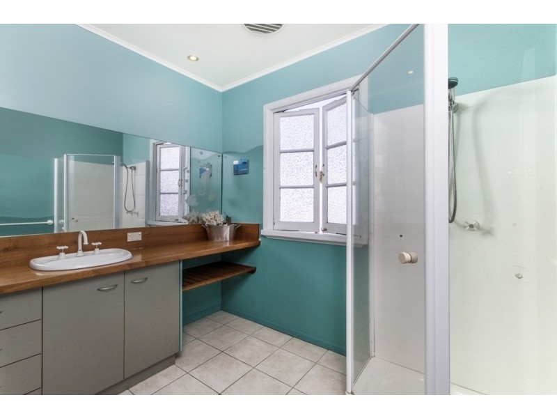 21 Morehead Street, Bungalow QLD 4870