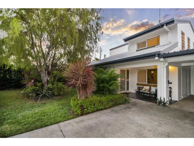 4 Hood Street, Trinity Park QLD 4879