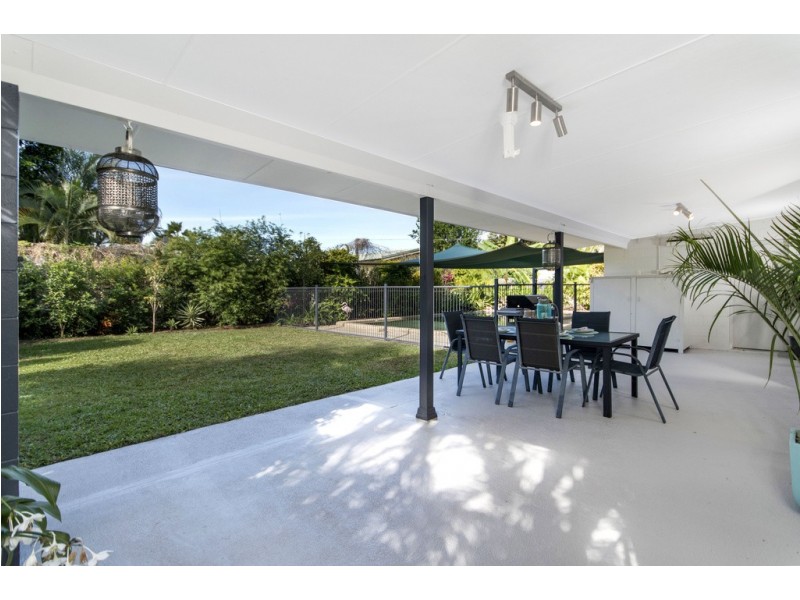 4 Hood Street, Trinity Park QLD 4879