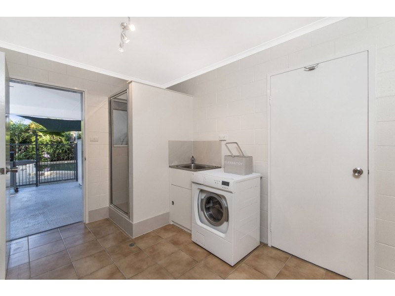 4 Hood Street, Trinity Park QLD 4879