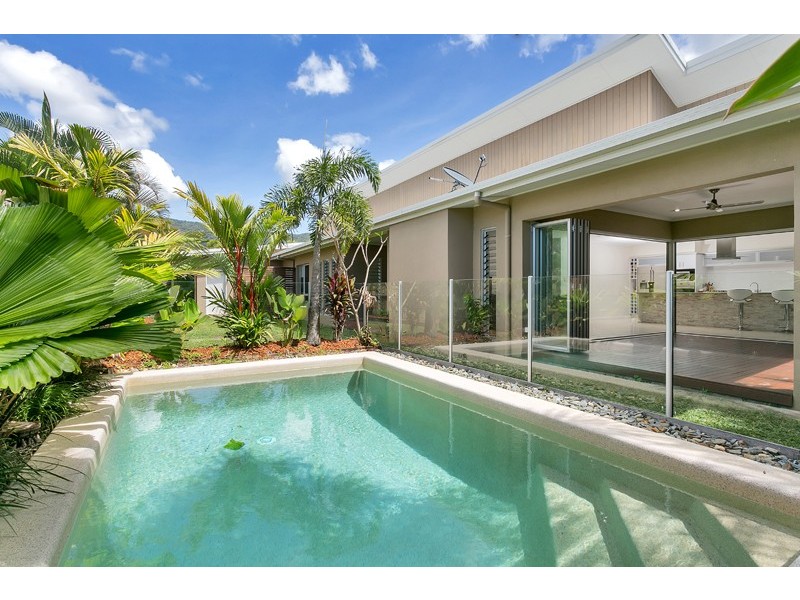 5 Pambula Close, Kewarra Beach QLD 4879