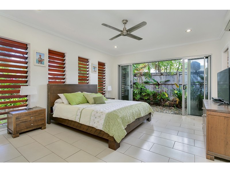 5 Pambula Close, Kewarra Beach QLD 4879