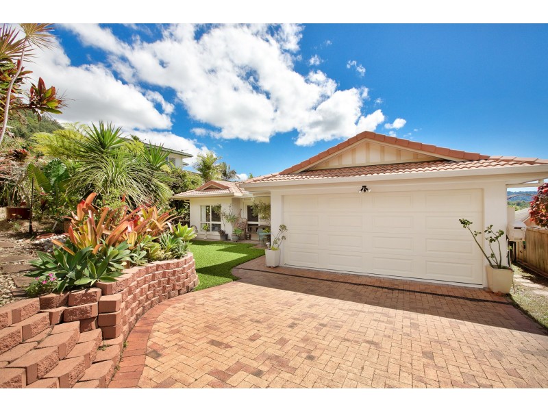10 Rosemont Court, Mooroobool QLD 4870