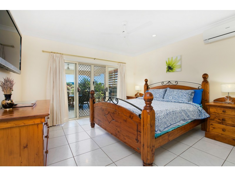 10 Rosemont Court, Mooroobool QLD 4870